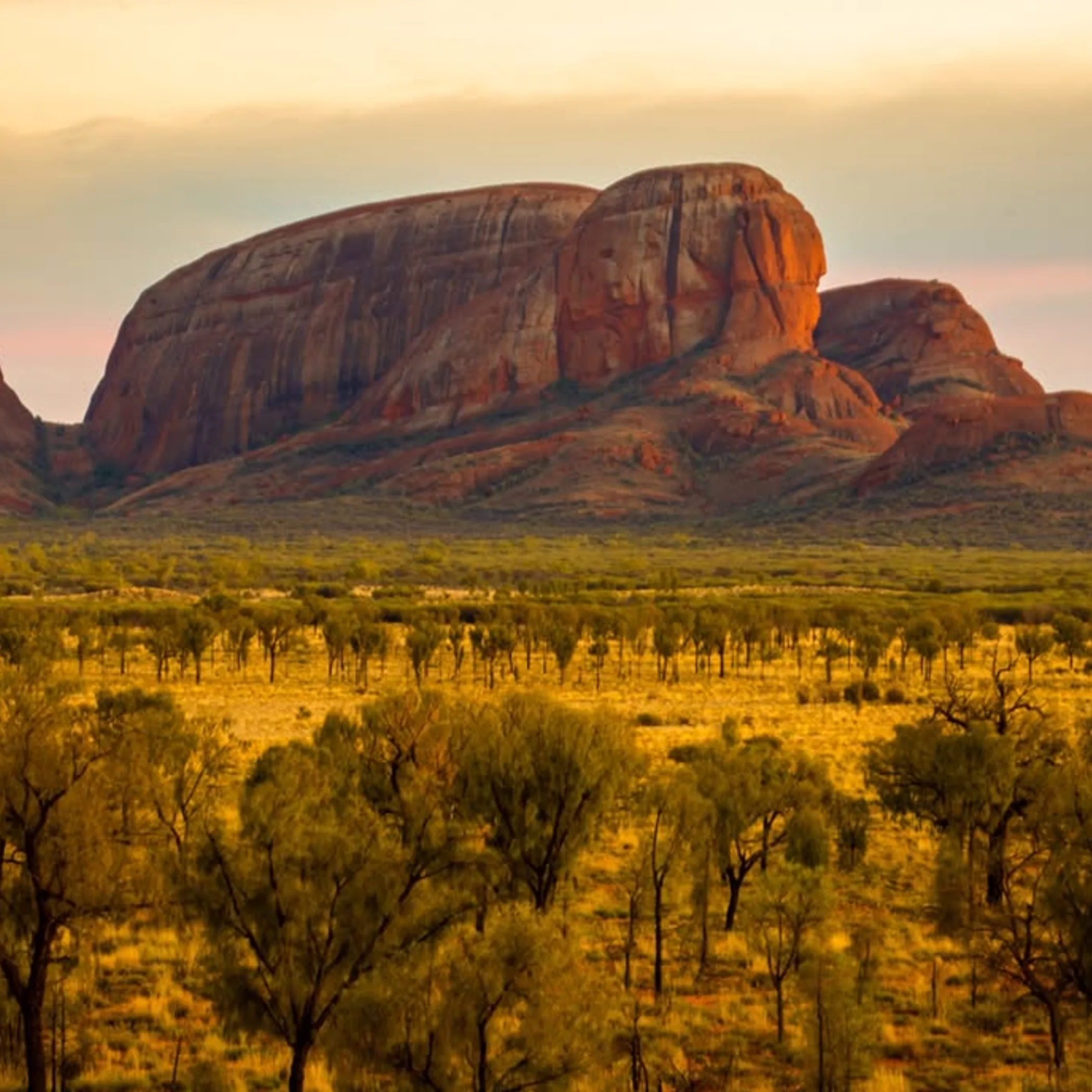 ultraviolet protection hat and sunscreen uluru
